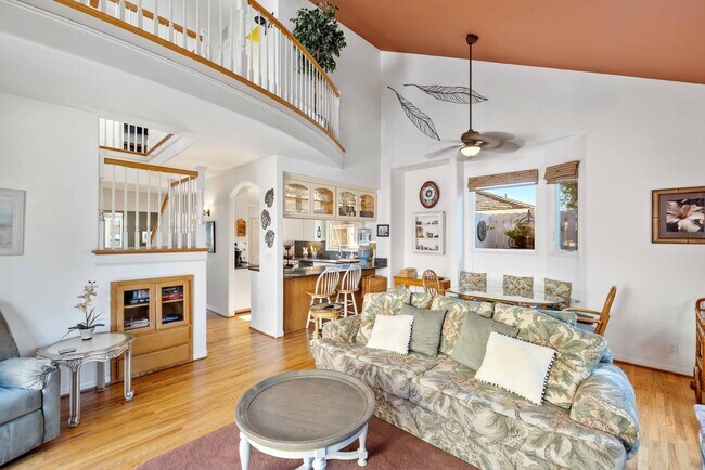 Building Photo - 1605 Lynngrove Dr