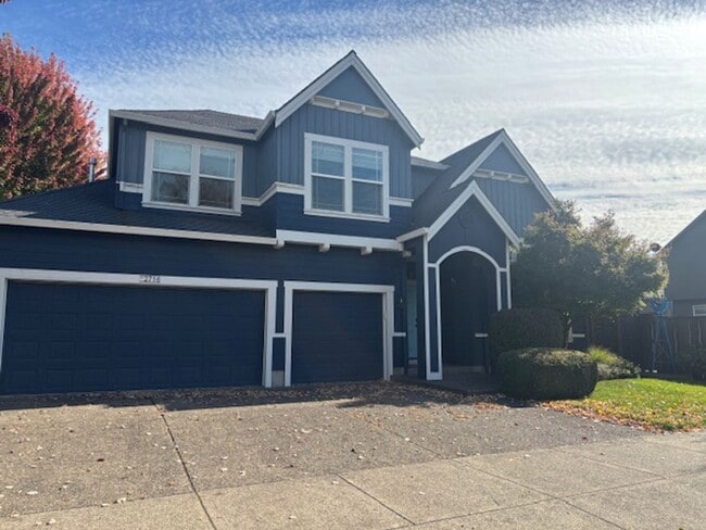 Primary Photo - Wonderfully Designed Craftsman Home with P...