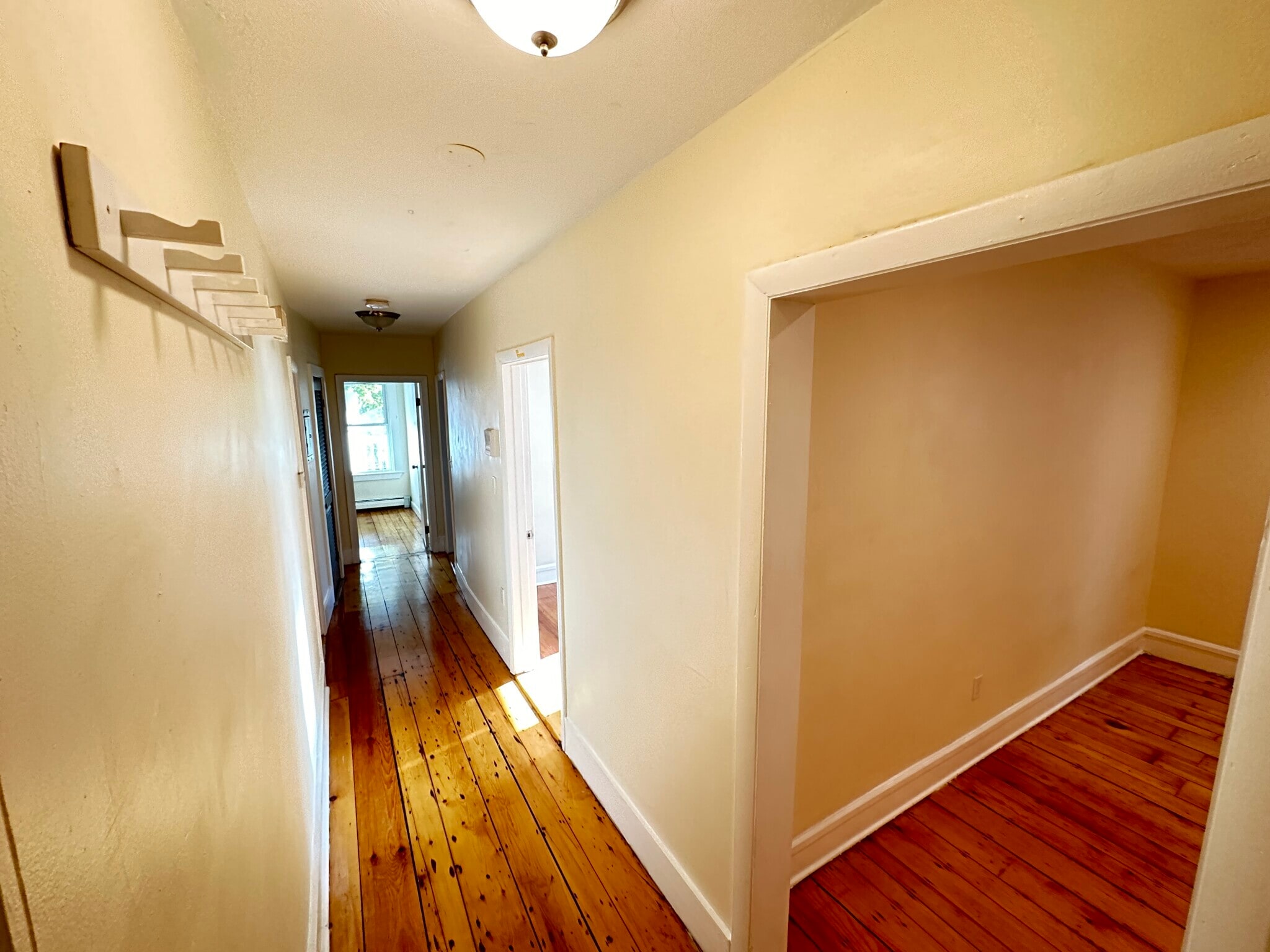 Building Photo - 66 Pleasant St