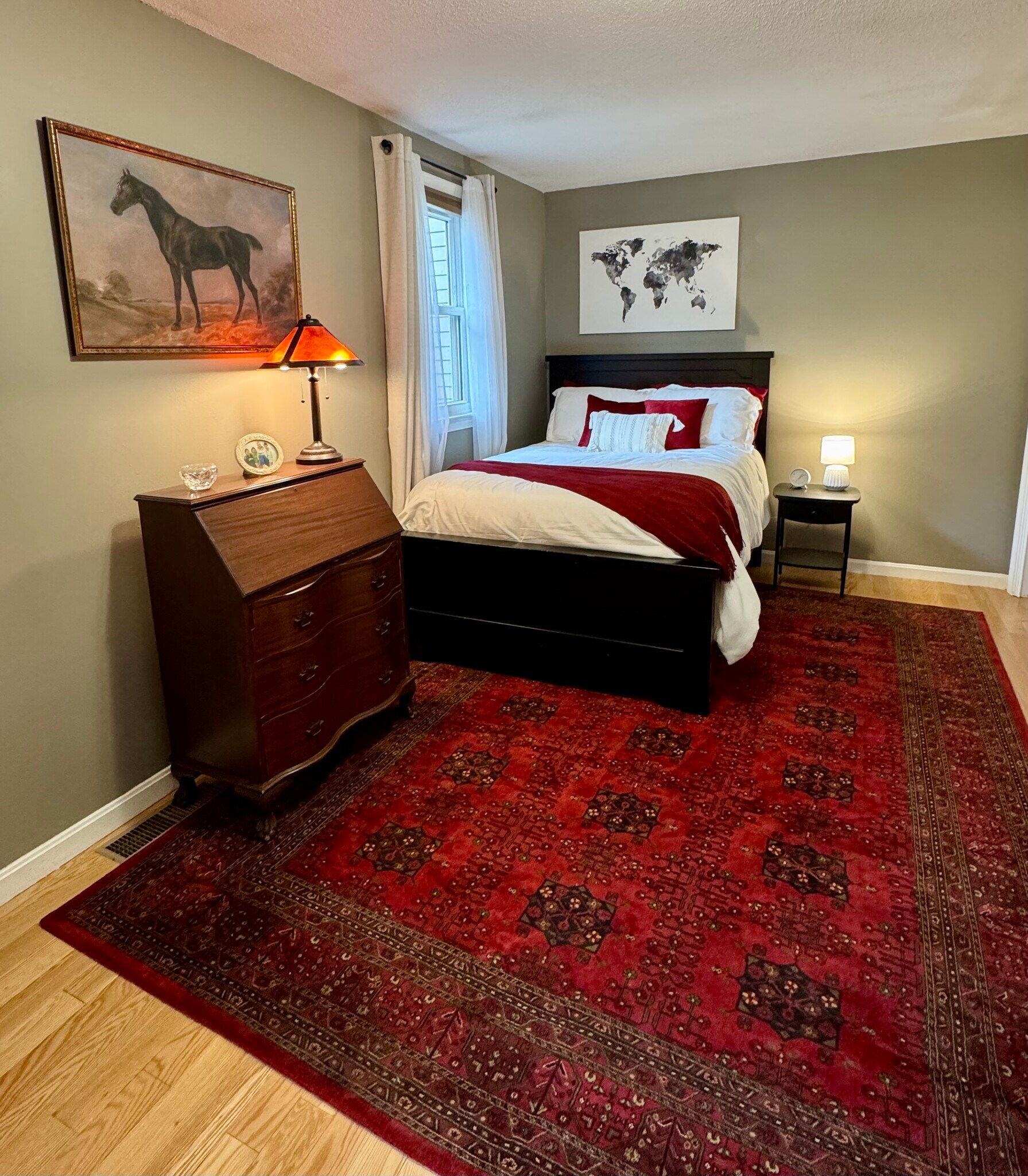 Building Photo - 275 Donohue Rd