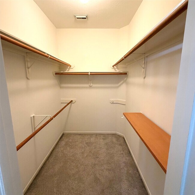 Building Photo - 19202 Poplar Trails Ln