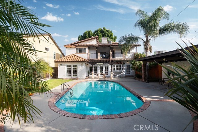 Building Photo - 4115 Laurelgrove Ave