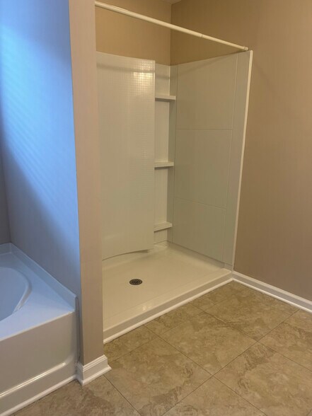 Building Photo - 192 Mountain Ash Ln