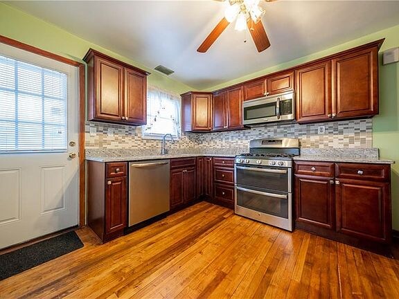 Building Photo - 2168 Richland Ave