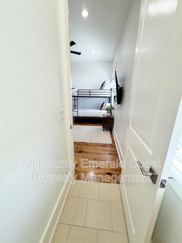 Building Photo - 50 Cinnamon Fern Lane