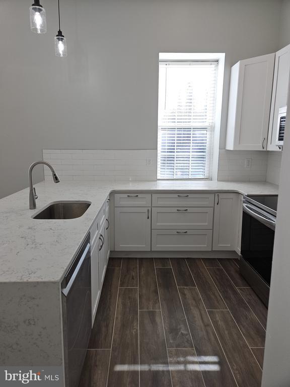 Building Photo - 59 High St