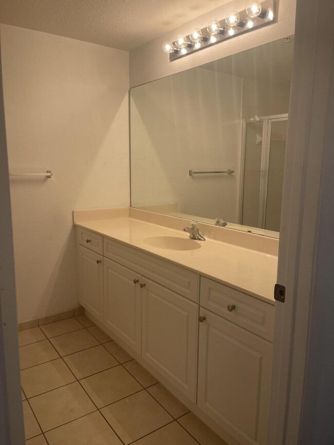 Building Photo - 2727 Anzio Ct