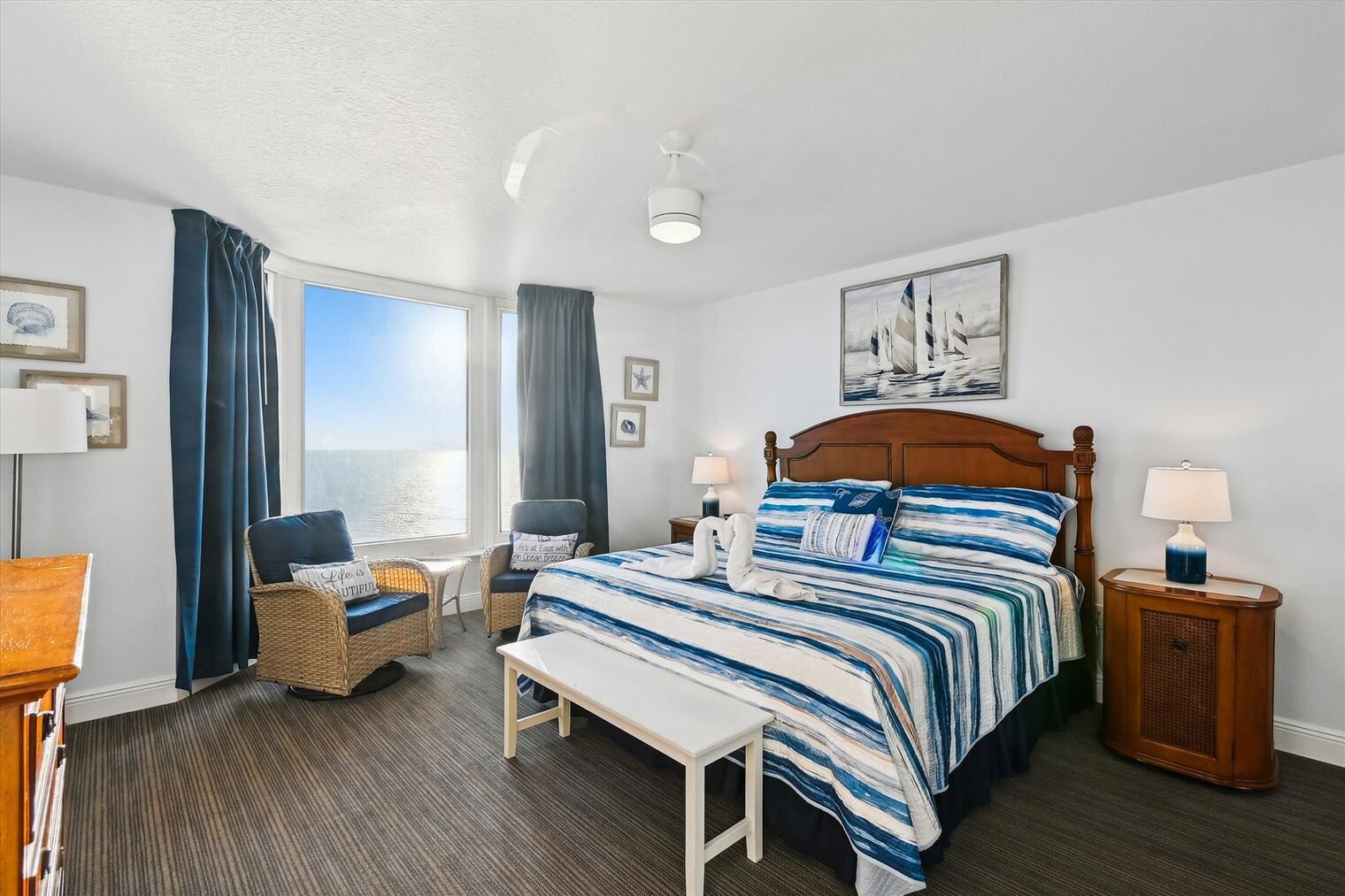 Building Photo - 14701 Front Beach Rd