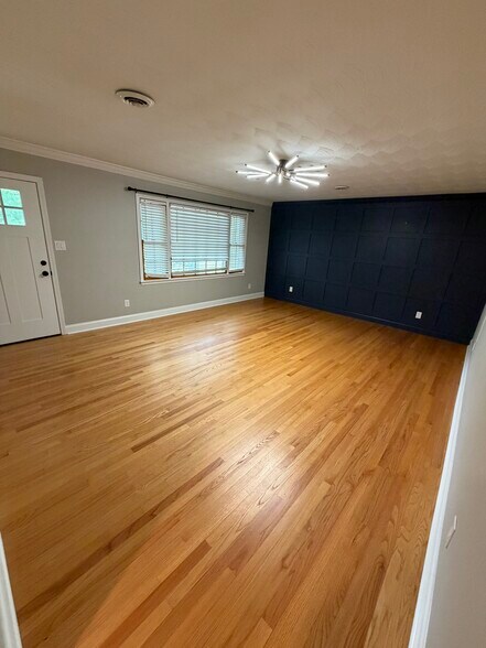 Building Photo - 2510 Catherine St