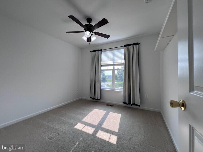Building Photo - 9243 Dawkins Crest Cir