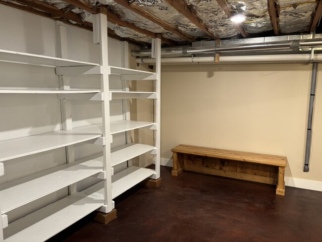 Building Photo - 2220 S 4000 W