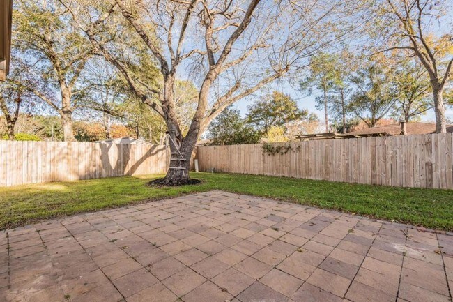 Building Photo - 1007 Cascade Creek Dr