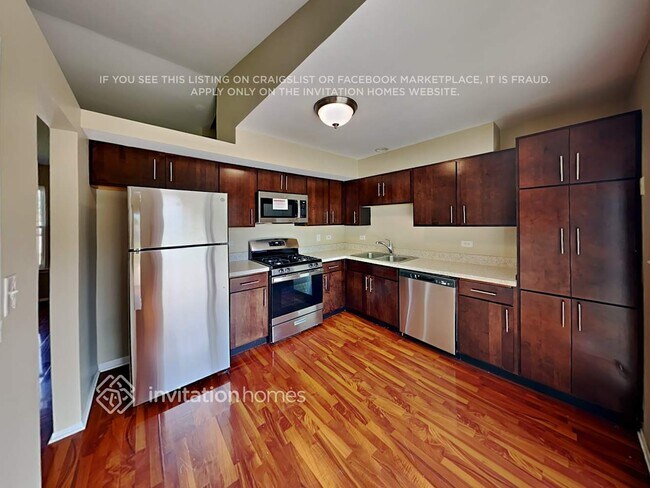 Building Photo - 128 Longford Dr