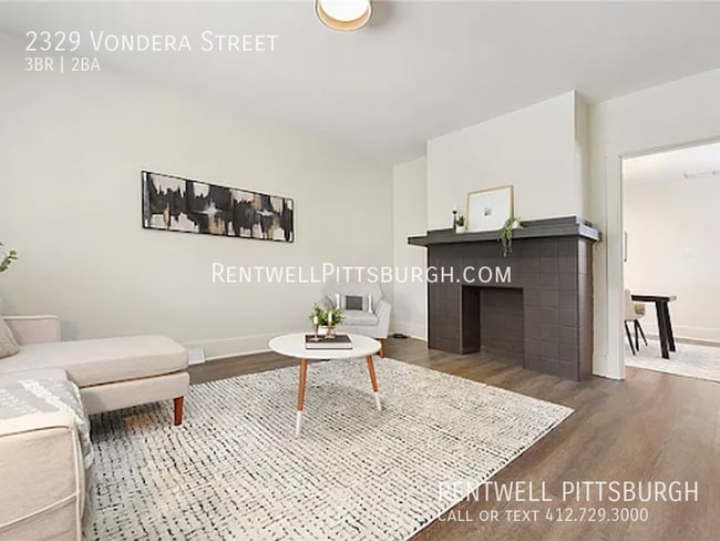 Building Photo - 2329 Vondera St