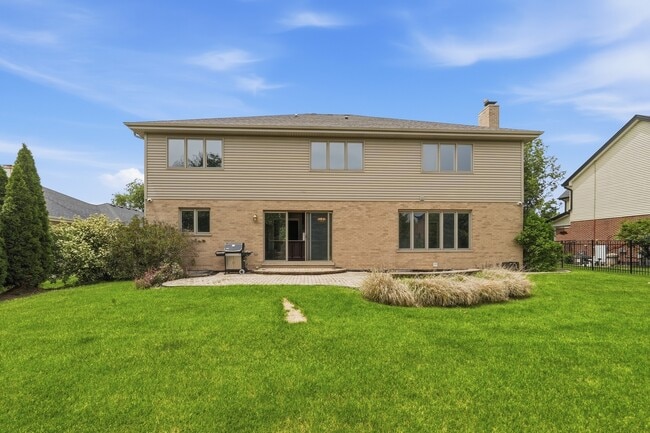 Building Photo - 14031 Preston Dr