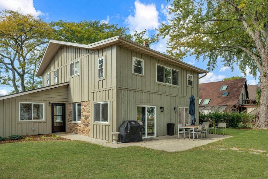 Building Photo - 7609 N Tichigan Rd