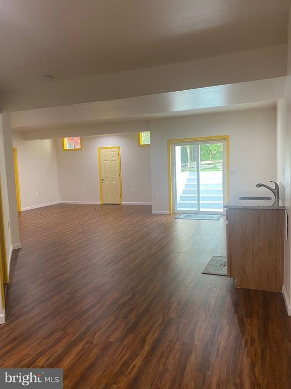 Building Photo - 46938 Colby Ct