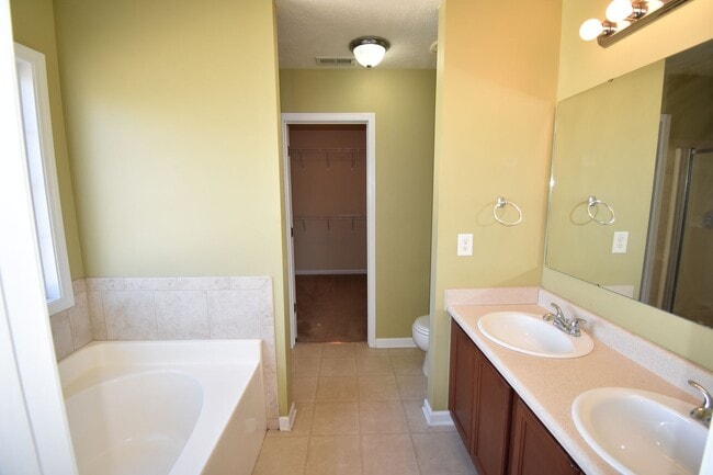 Building Photo - Coming Soon! 3 Bedroom and 2.5 Bath Home (No Pets)