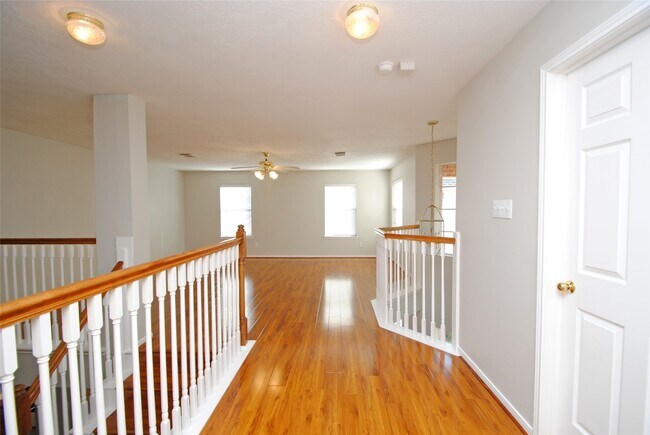 Building Photo - 1115 Oxford Mills Ln