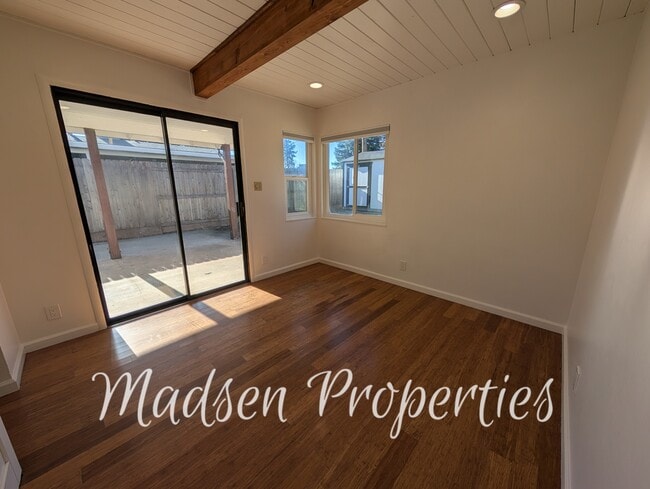 Building Photo - 831 El Dorado St