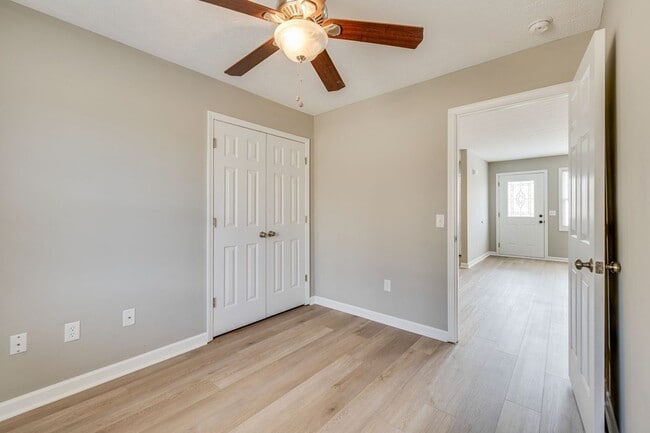 Building Photo - 14245 Lariat Lp