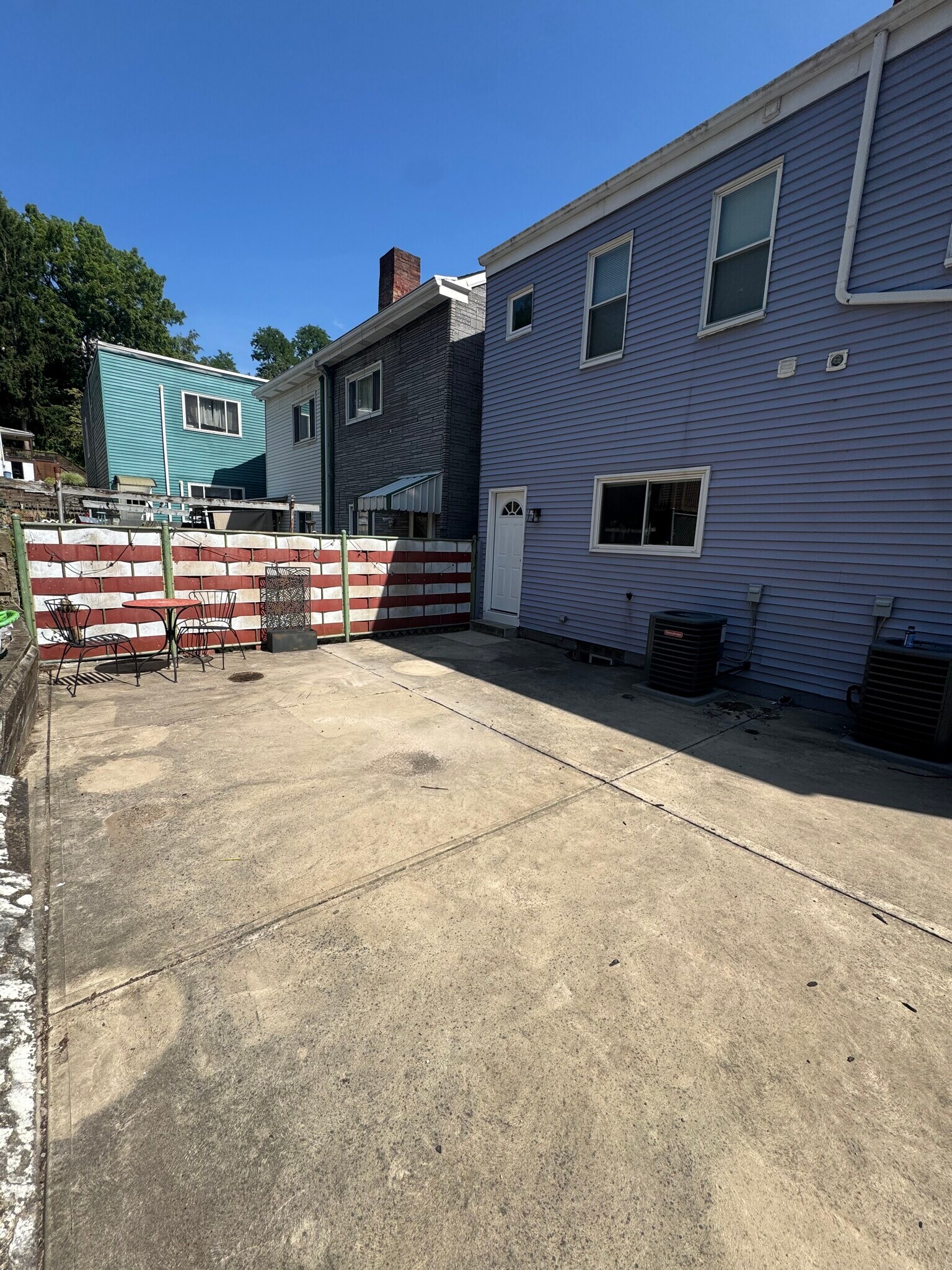 Building Photo - 3232 Harcum Way
