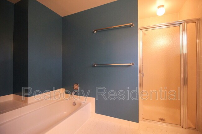 Building Photo - 6028 1st St N