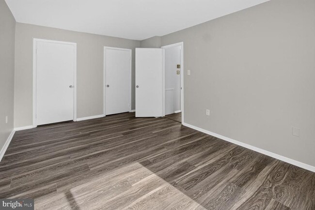 Building Photo - 12207 Braxfield Ct