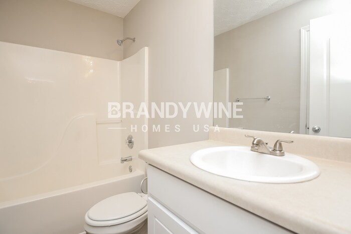 Building Photo - 814 Evergreen Dr