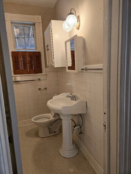 Bathroom - 2157 Richmond Ave