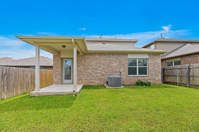 Building Photo - 108 Schuster Ct