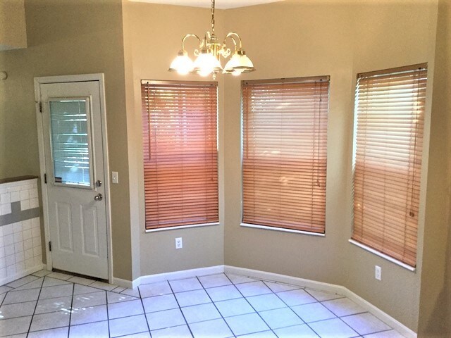 Building Photo - 3614 Winterwood Dr