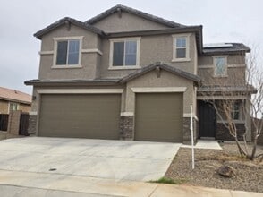 Building Photo - STUNNING 4-Bedroom + Den Home in Gladden Farms!!!!! SOLAR PANELS!!!