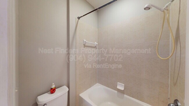 Building Photo - 14664 Falling Waters Dr