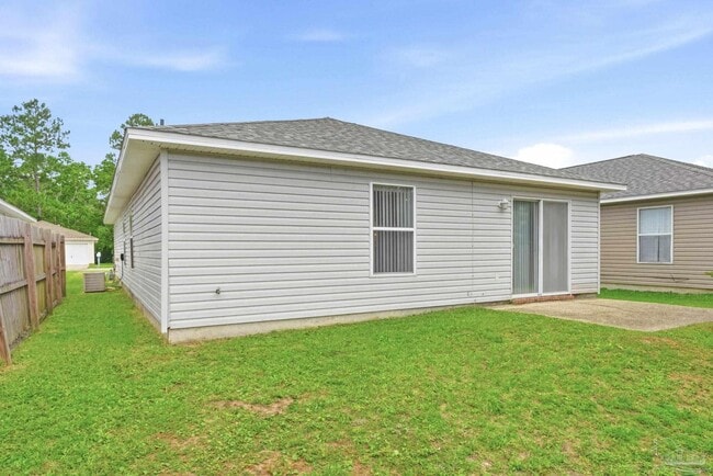 Building Photo - 1076 Antigua Cir