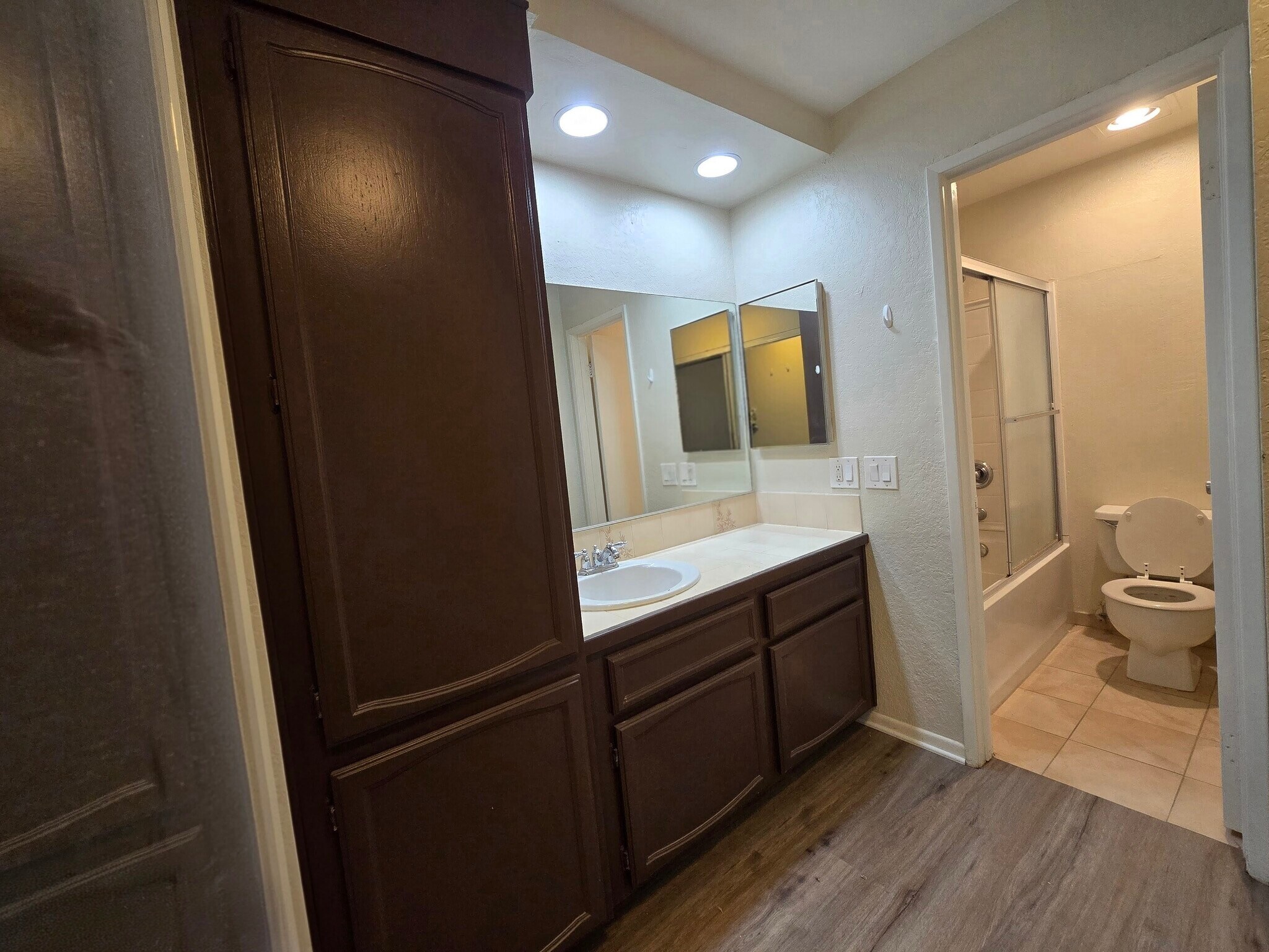 Building Photo - 956 Lupine Hills Dr