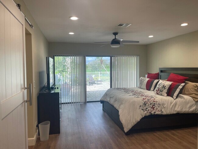 Building Photo - 13772 Sand Crane Dr