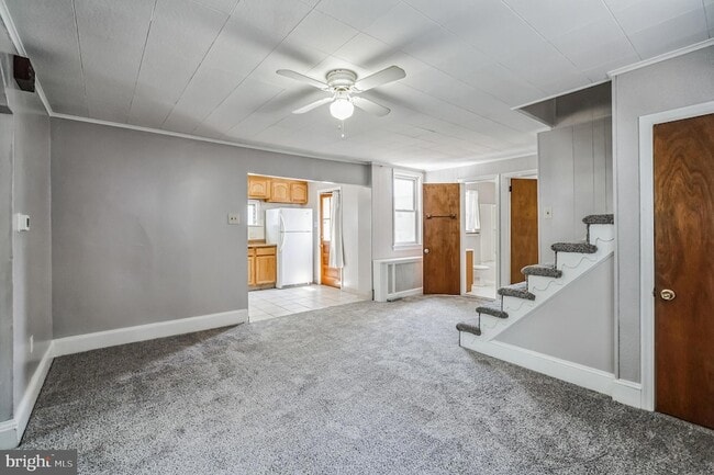 Building Photo - 239 Lemonte St