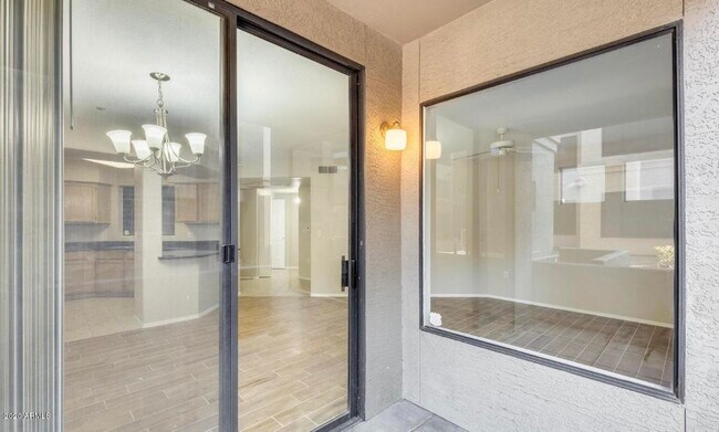 Building Photo - 3848 N 3rd Ave