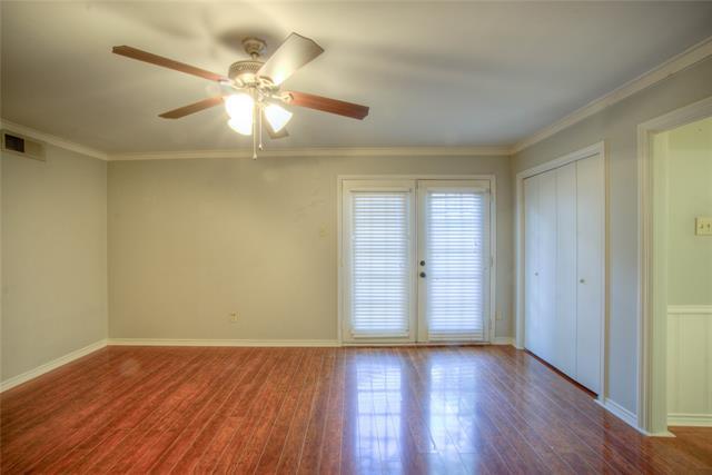 Building Photo - 10630 Sandpiper Ln