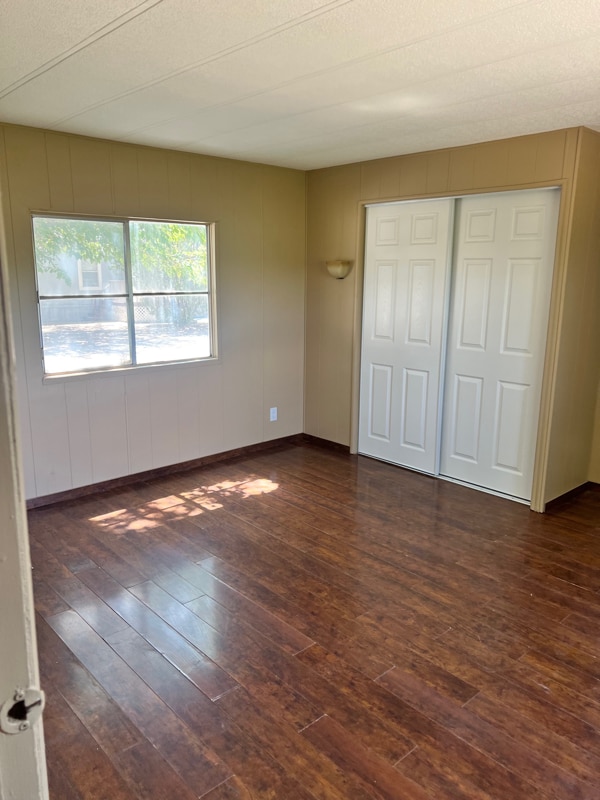 Building Photo - 6345 N Dona Ana Rd