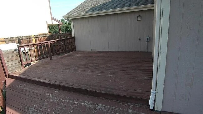 Building Photo - 4787 Sunvalley Dr