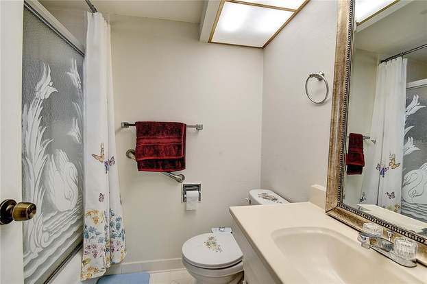 Building Photo - 4775 Cove Cir