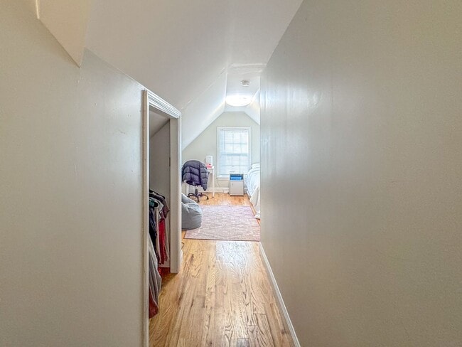 Building Photo - 79 Winchester Ave