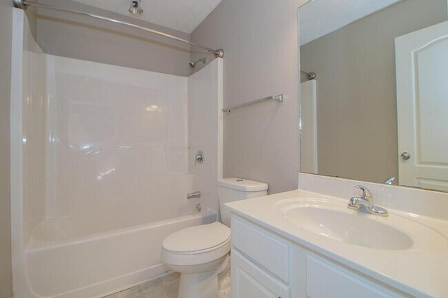 Building Photo - 3147 Holly Point