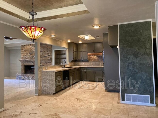 Building Photo - 4854 Starcrest Ct