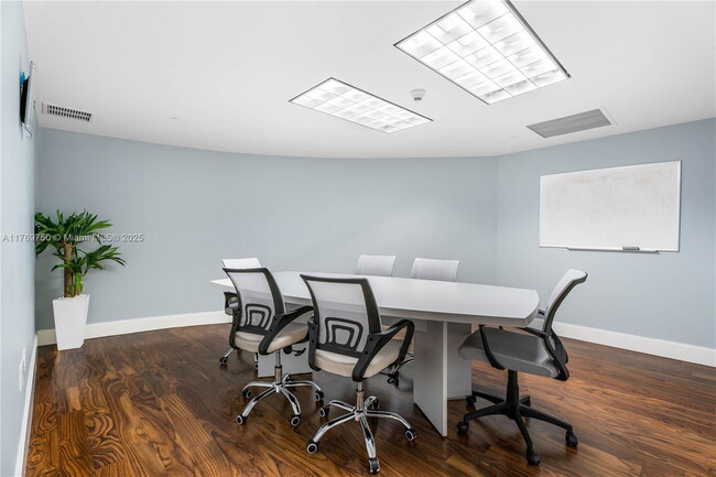 Building Photo - 50 Biscayne Blvd