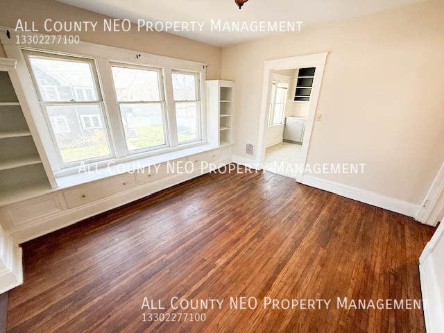 Building Photo - 3003 Portman Ave