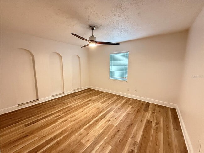 Building Photo - 10413 Twiggs Ct