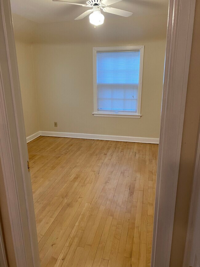 2nd Bedroom - 6419 W Chambers St